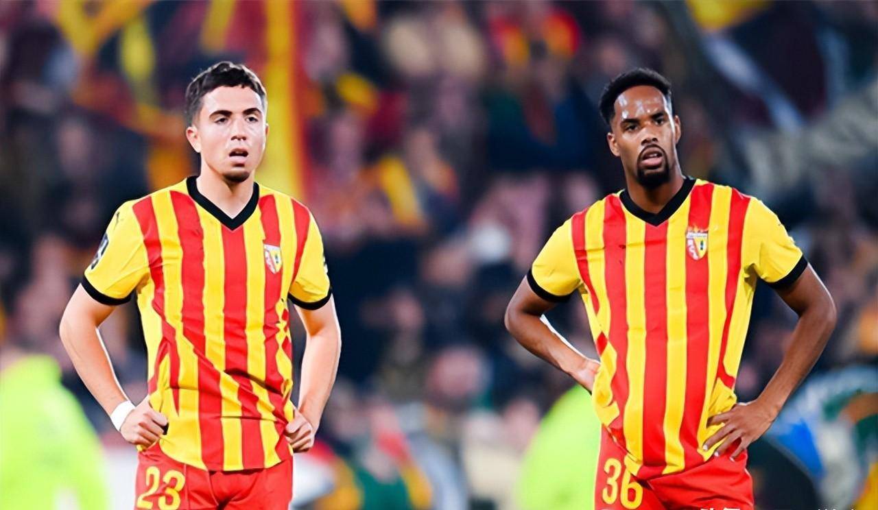 法甲冲刺阶段再迎强敌，比利亚雷亚尔豪取连胜，主帅态度——信心回归，团队化学反应显著的简单介绍