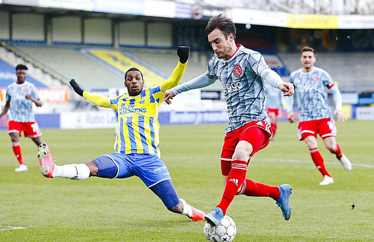 2003年波尔图提前几轮夺冠