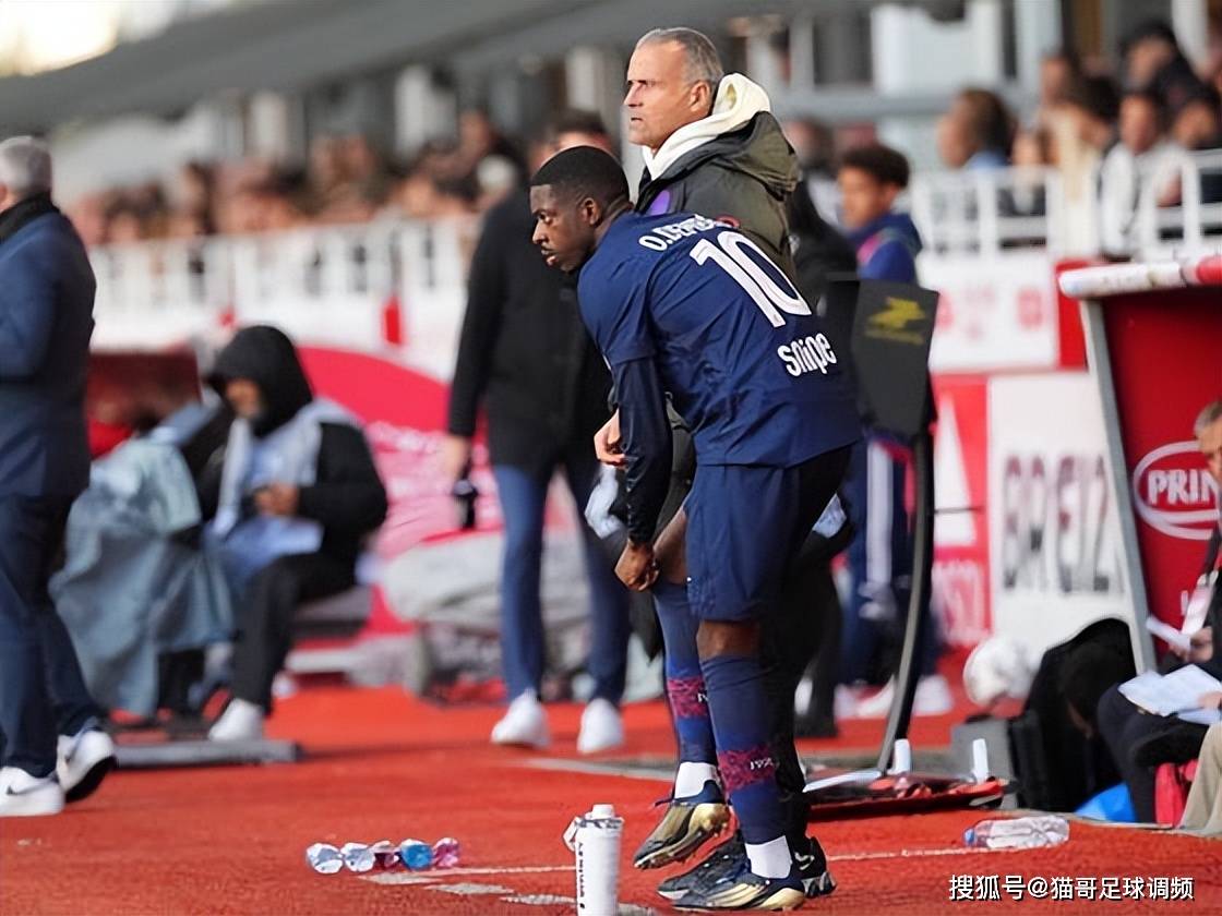 爱游戏app-窗口期里昂主帅复盘——NBA常规赛节点到来，气氛紧张，更衣室氛围转暖(乔治威尔逊一九八四)