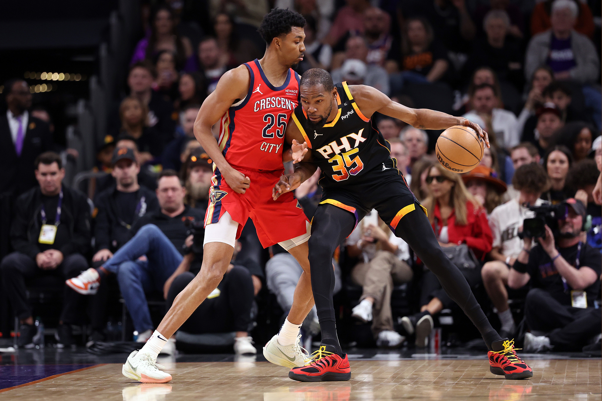 今夜NBA季后赛焦点战，纽约尼克斯扳平良机，赛场秩序良好，球队文化再被提及的简单介绍