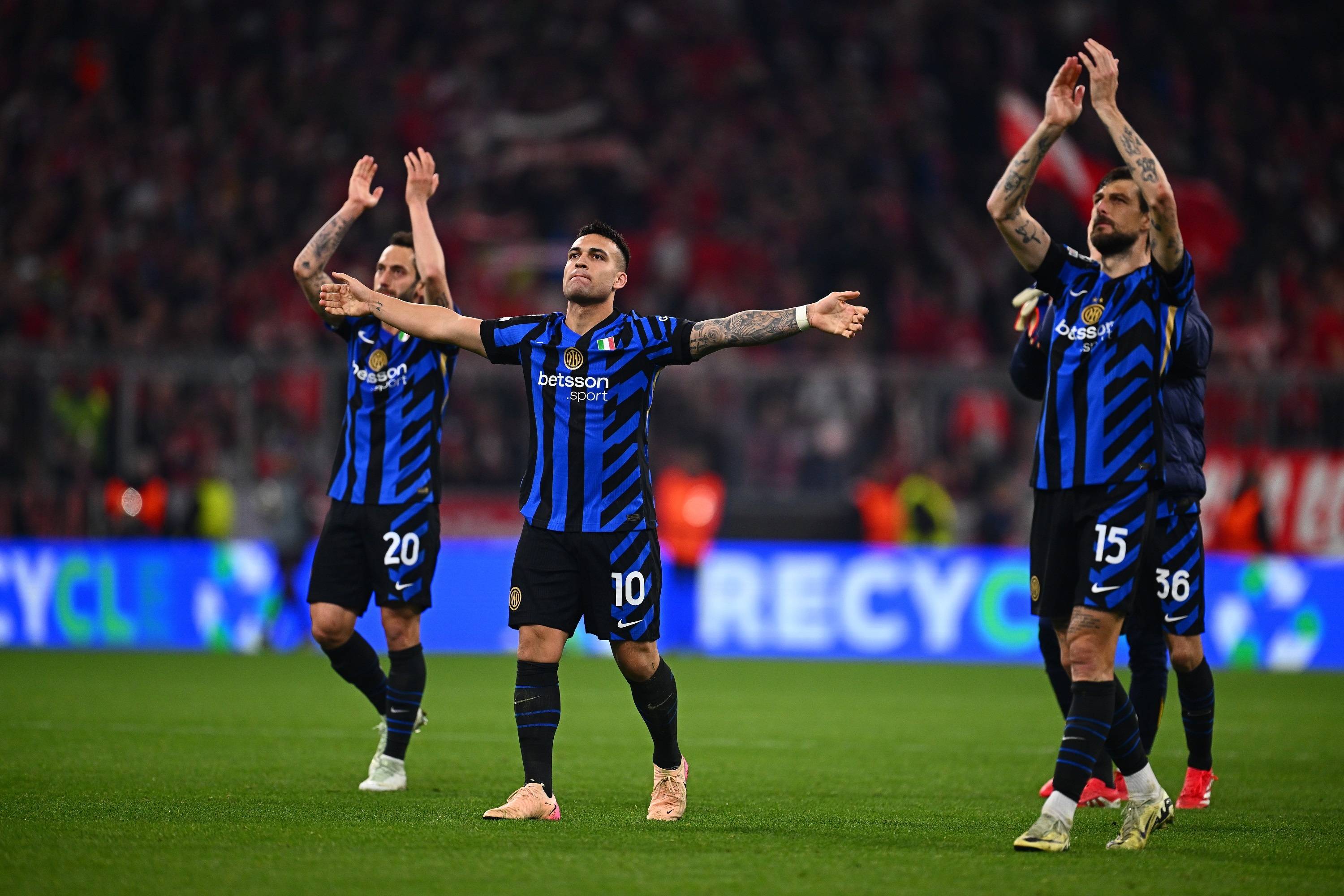 拜仁慕尼黑迎欧冠关键赛；今夜手感冰凉；引发热议；团队化学反应显著(拜仁慕尼黑20年阵容)