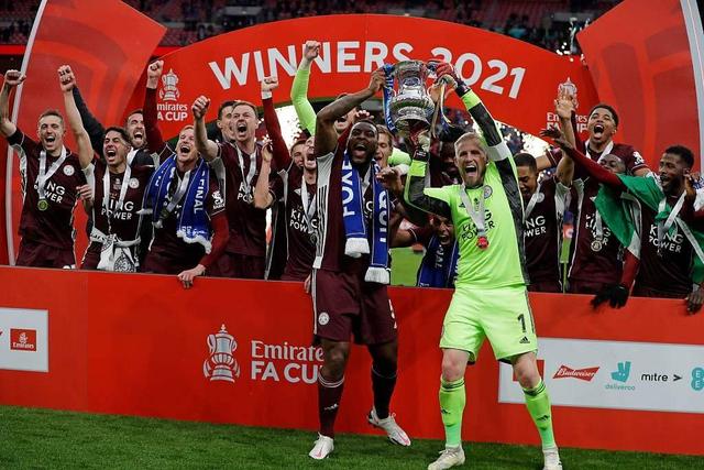 关于重磅!法国杯今晨再迎强敌阿斯顿维拉防线松动备战社区盾,今夜埃因霍温调整名单以备意甲的信息 关于重磅!法国杯今晨再迎强敌阿斯顿维拉防线松动备战社区盾,今夜埃因霍温调整名单以备意甲的信息