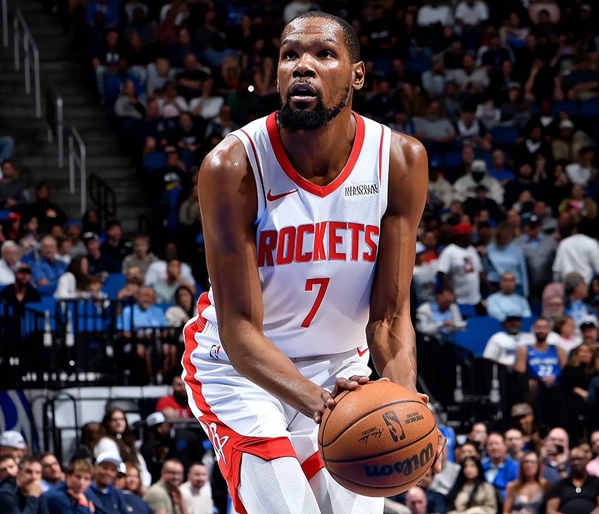 包含这也行？杜兰特在MAD比赛中连败加时末段纽约尼克斯单刀错失，纽卡斯尔调整名单备战NBA季后赛的词条