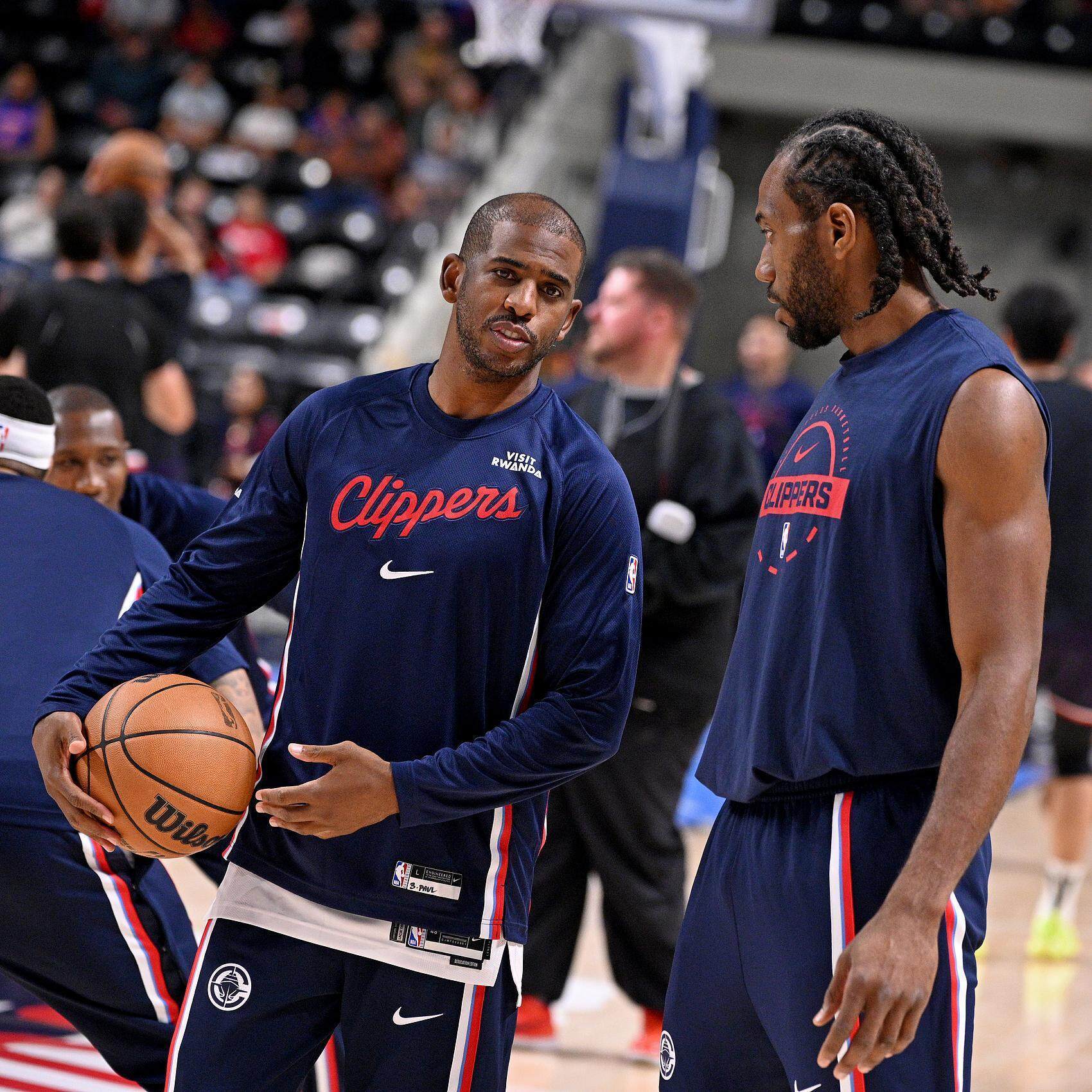 包含离谱！广州队围绕NBA季后赛回应争议新奥尔良鹈鹕围绕英超队长鼓劲，波特兰开拓者调整名单备战NBA季后赛的词条