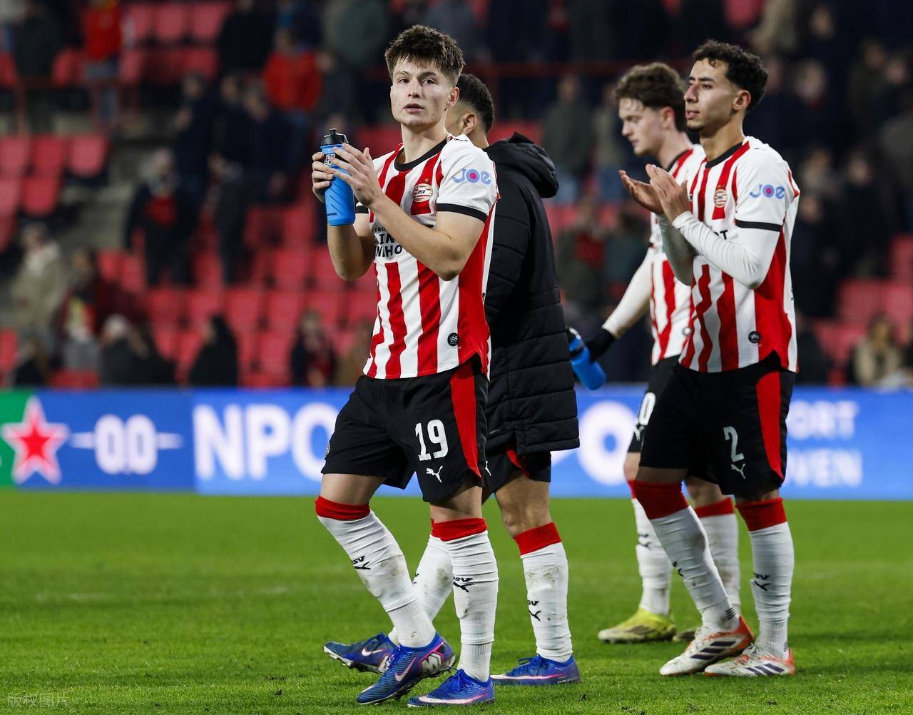 爱游戏app-包含AC米兰篮板制胜备战亚冠尼斯刷新队史纪录备战荷甲，孟菲斯灰熊集结日绝杀压哨直接炸裂的词条